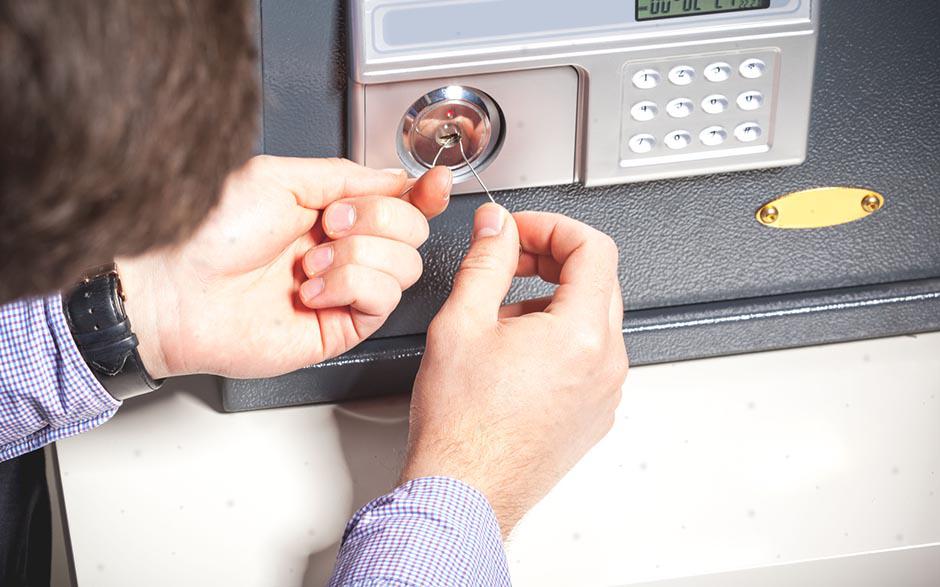 service serrurier prix changement serrure Montfermeil